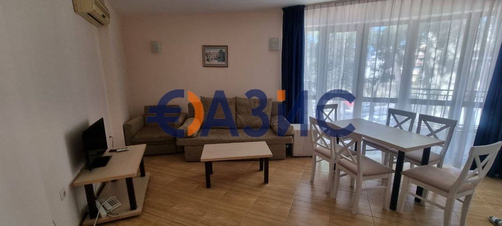 Продава се Тристаен апартамент в к.к. Слънчев бряг - 110 кв.м за 903 €/кв.м - Снимка #7