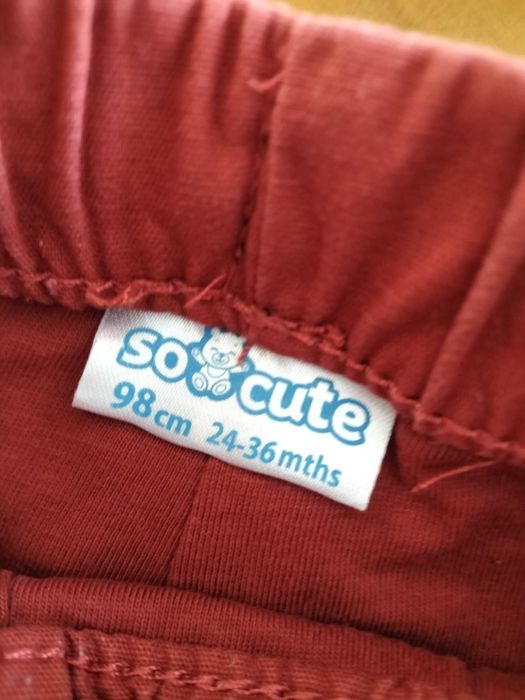 Pantaloni captusiti mărimea 98