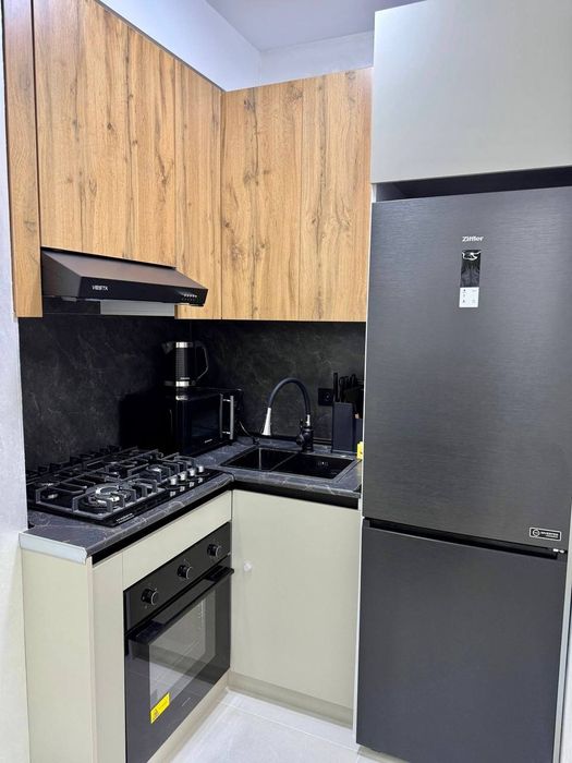 Продаётся квартира в ЖК Black Tower Ул Кичик Бешагач