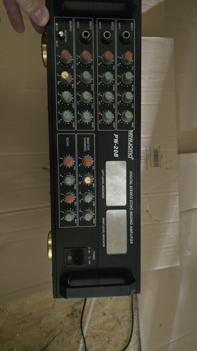 Set 2 Boxe  Eurolive E1220(400w) + Amplificator  Newjomo pw-20B