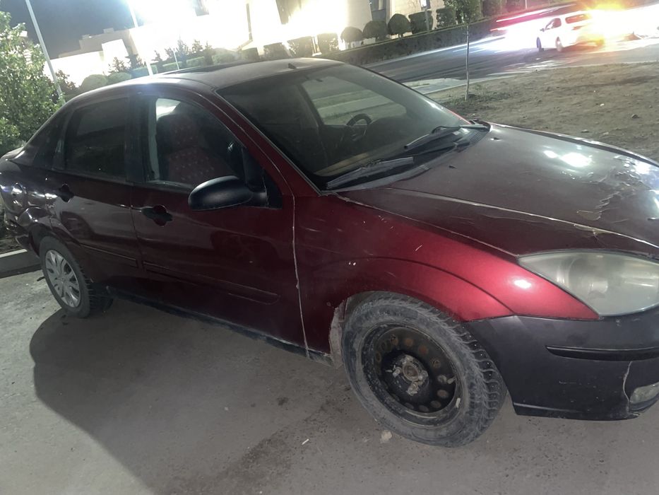 Ford focus 2003 год, 2.0 объем
