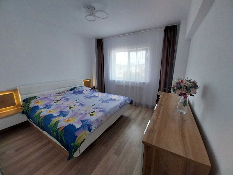 Apartament cu 4 camere