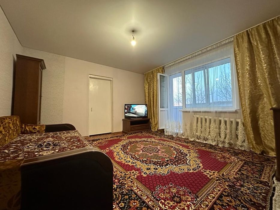Продам 5 комнатную квартиру