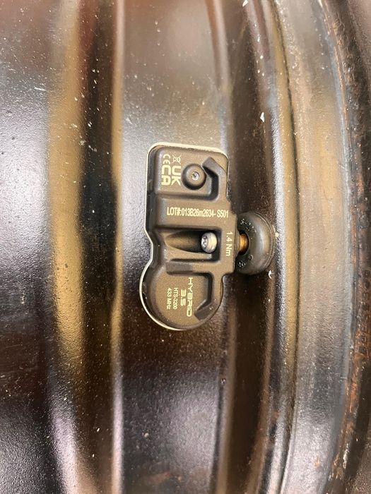 Jante Toyota 5x114.3 + Anvelope de iarna M+S 215/70/R16