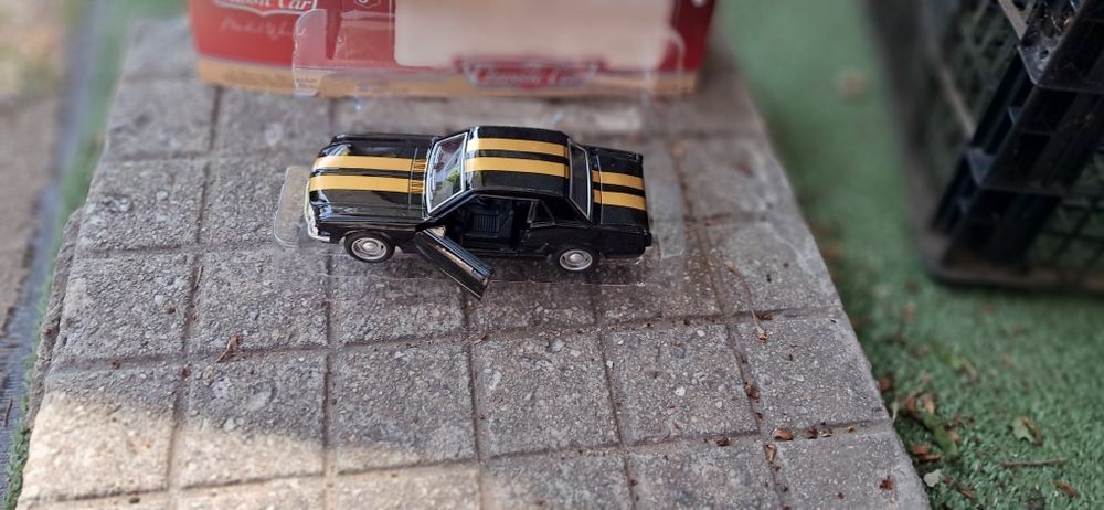 Колекционерска количка Chevrolet ЧИСТО НОВА