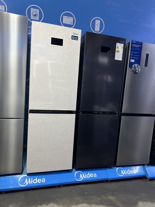 Холодильник Midea  MDRB470MIE34T