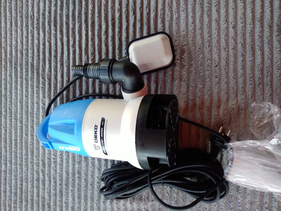 Pompa submersibila portabila Deko,cu oprire automată 400w, 8000L/H,pompa de apa pentru apa curata/murdara pentru fântâni,iazuri,