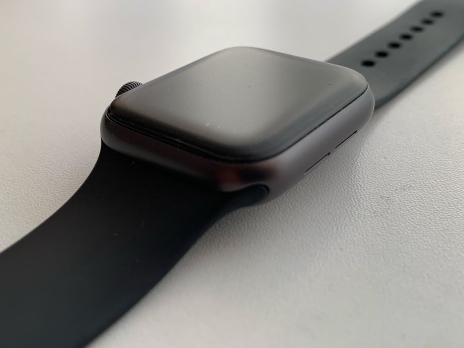 Apple Watch 5 сери