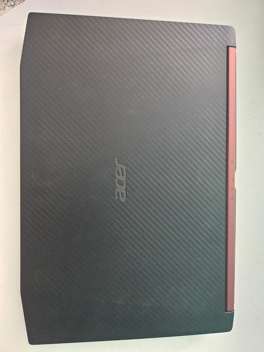 Срочно продам игровой ноутбук Aser Nitro 5