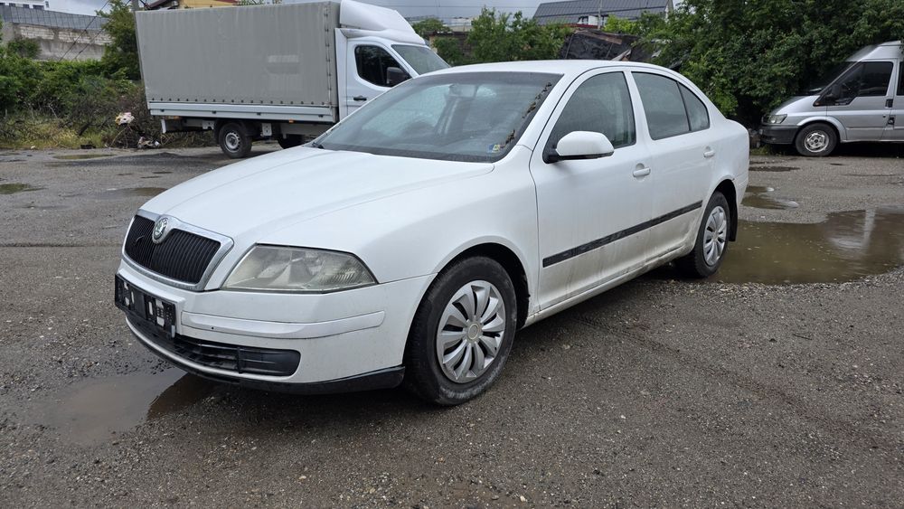 Vand skoda octavia 2 motor 1.4 bca   benzina