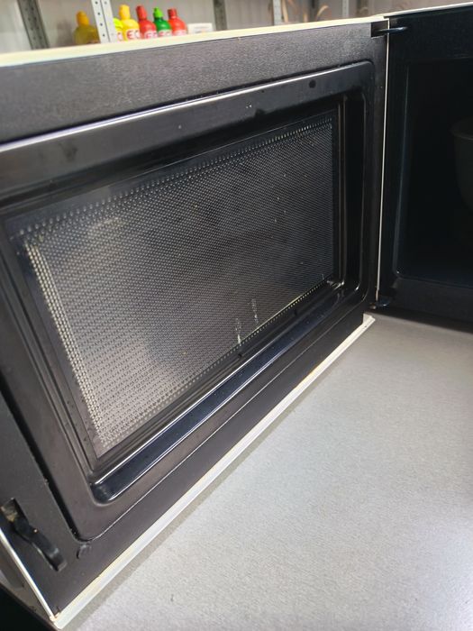 Продам микроволновку самсунг