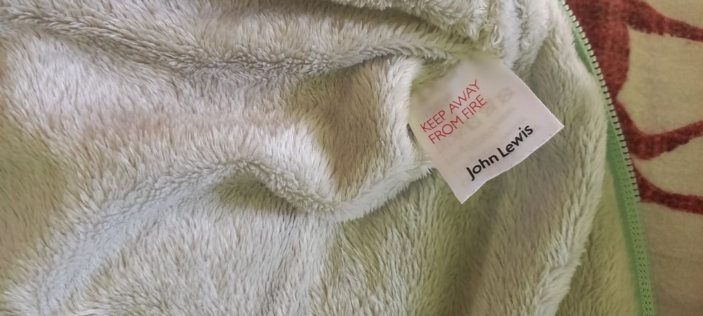 Две зимни чувалчета за количка или столче за кола