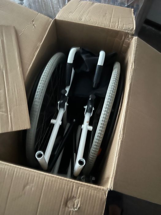 Инвалидная коляска