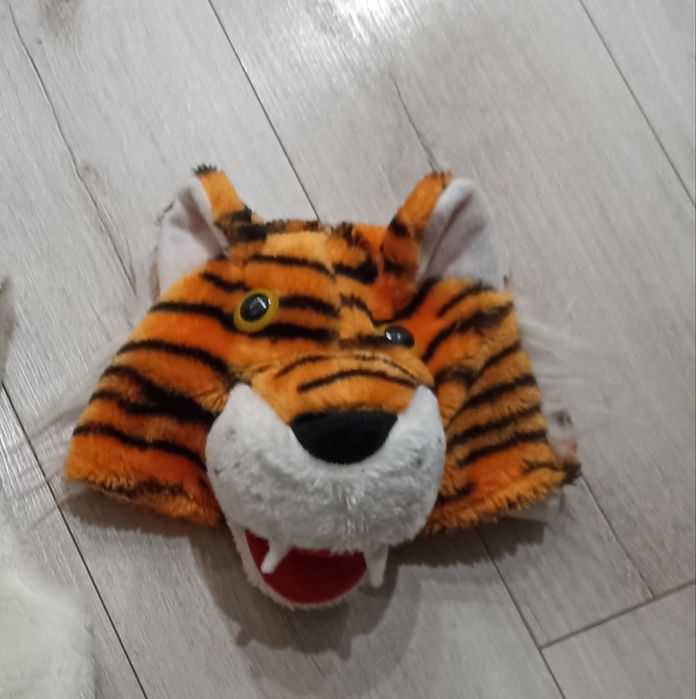 Кроватка50см,щётка на пылесос Юг