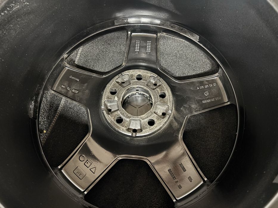 4бр оригинални 19ки Mercedes S class AMG w221 ет43 8,5ж