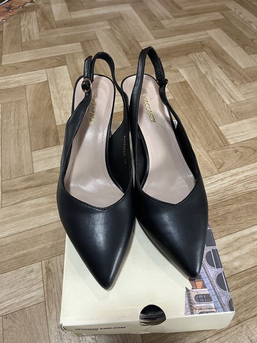 Женские туфли