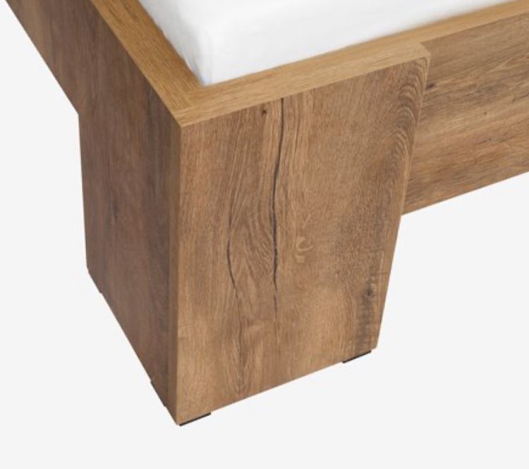 Спалня с подматрачна рамка и матрак 160/220