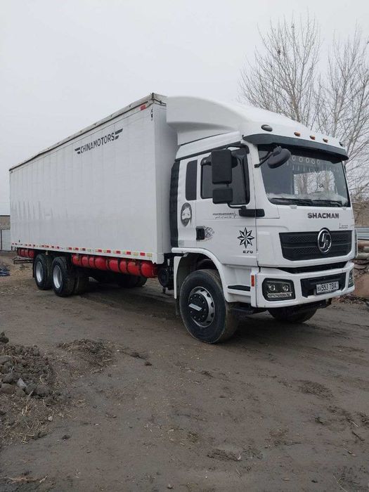 SHACMAN L3000  Furgon