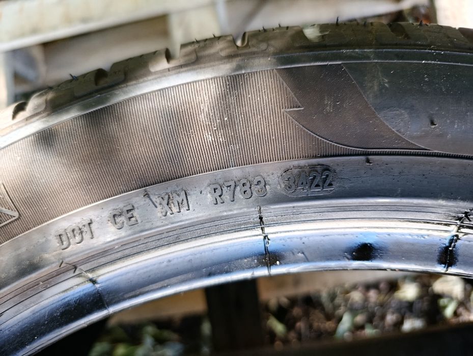 2 бр.Зимни гуми 285/40/20 Pireli DOT3422