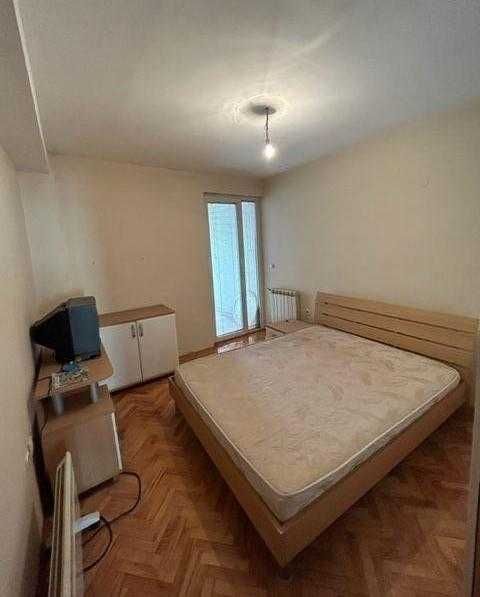 Продава се Тристаен апартамент в Бургас, Възраждане - 82 кв.м за 1657 €/кв.м - Снимка #5