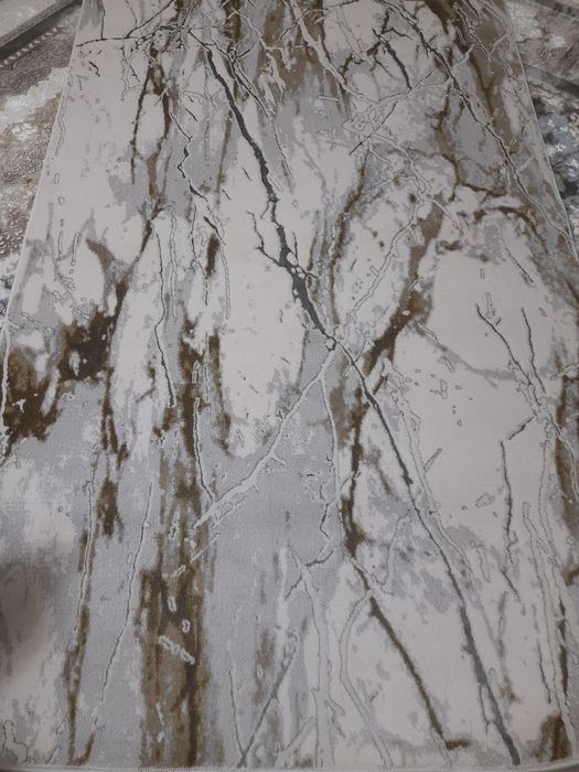 Янги гилам сотилади