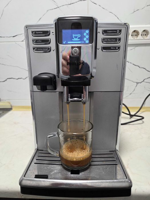 Espressor Automat Philips EP5363 Aparat cu Cafea Boabe Saeco Incanto