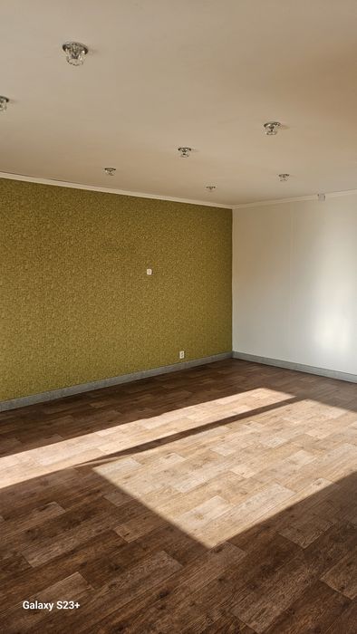 Продается 2 ух комнатная квартира