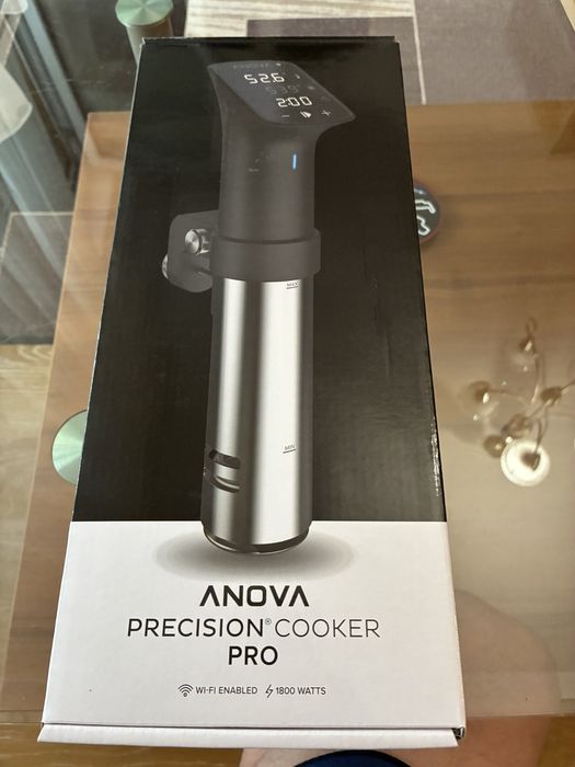 Anova уред за готвена су-вид(sous vide)