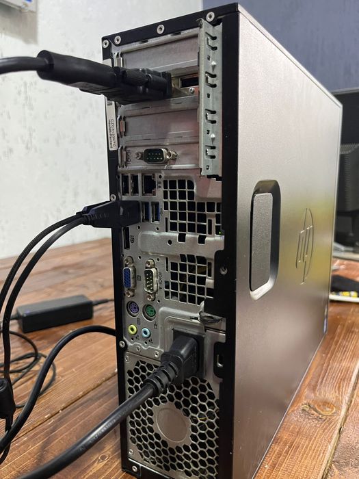 Unitate pc i5 8gb ssd video dedicat