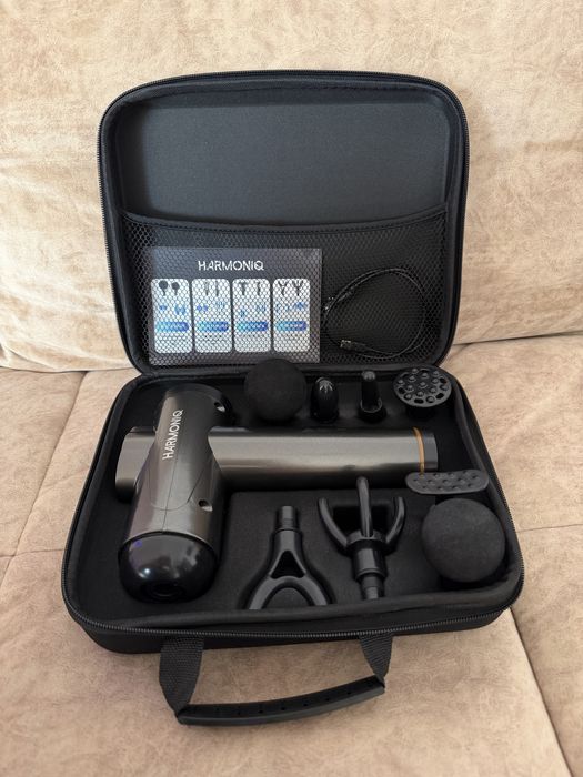 Професионален масажор тип пистолет HARMONIQ®