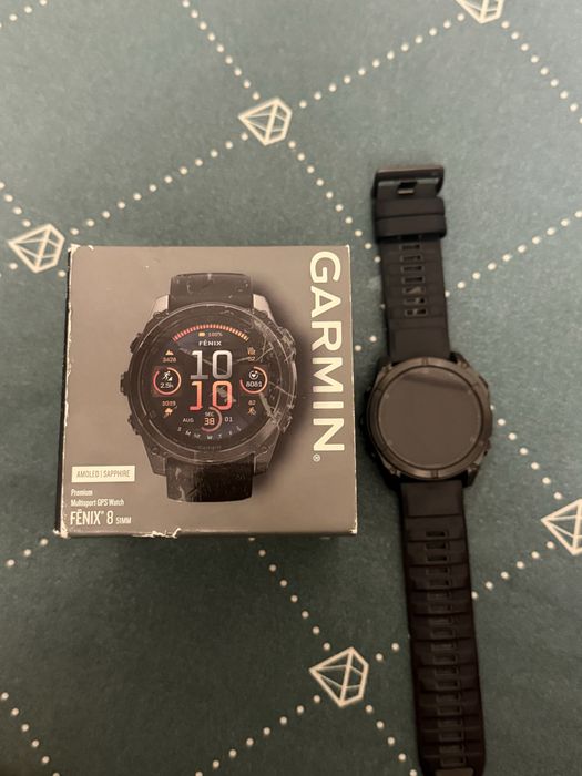 Часы Garmin Fenix 8