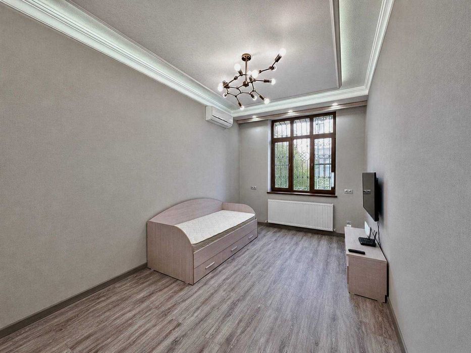 Mirzo-Ulug‘bek tumanida 106 m² keng va shinam xonadon sotiladi. SUPER!