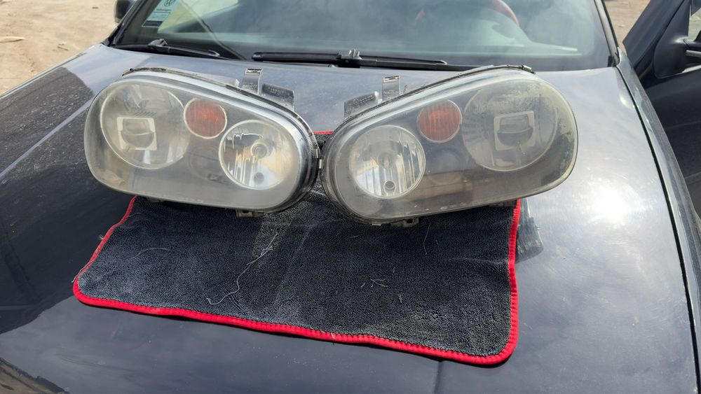 Продам фары от Фольксваген гольф 4