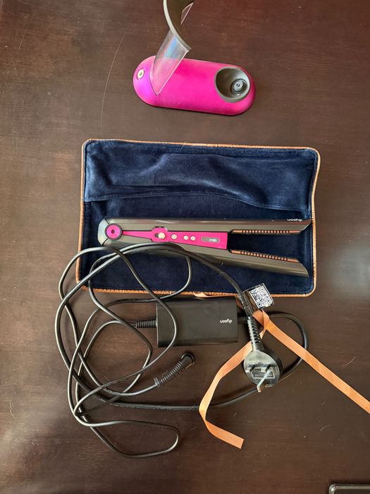 Преса за коса Dayson -безжична  corrale