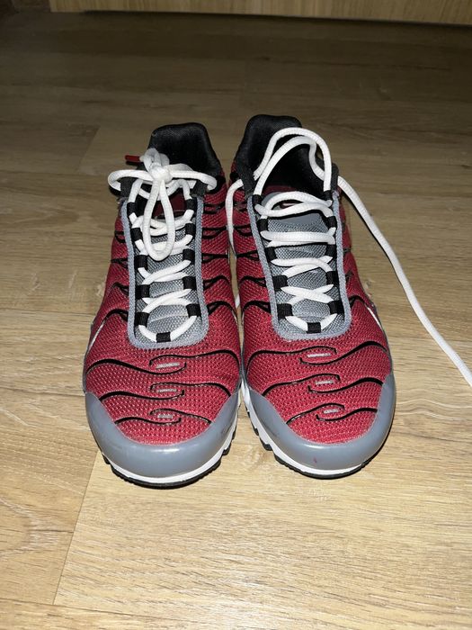 Adidași Nike Tn mărimea 38 noi