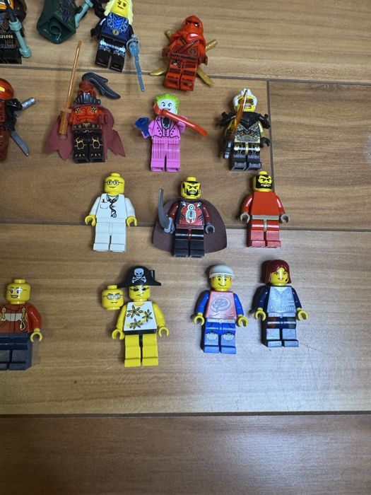 Lego Diverse minifigurine