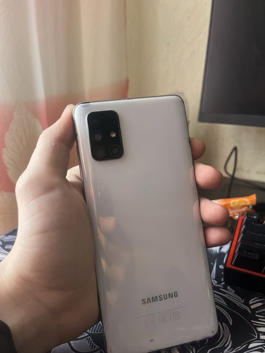 Продам Samsung A71
