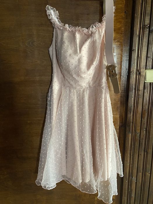 Нова рокля с коланче