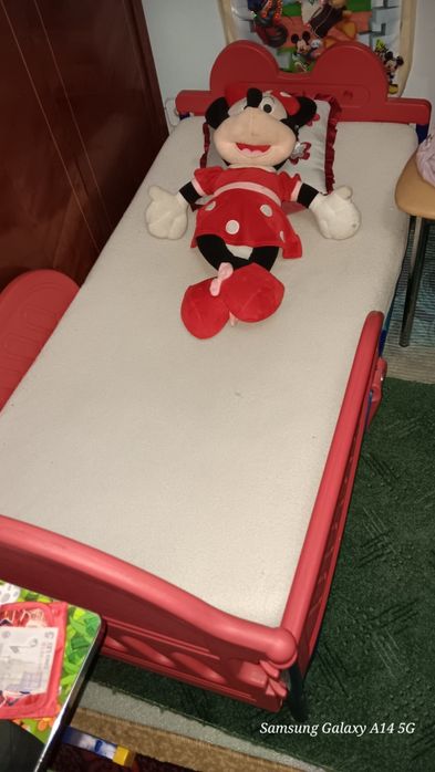 Vand patut de copii cu saltea