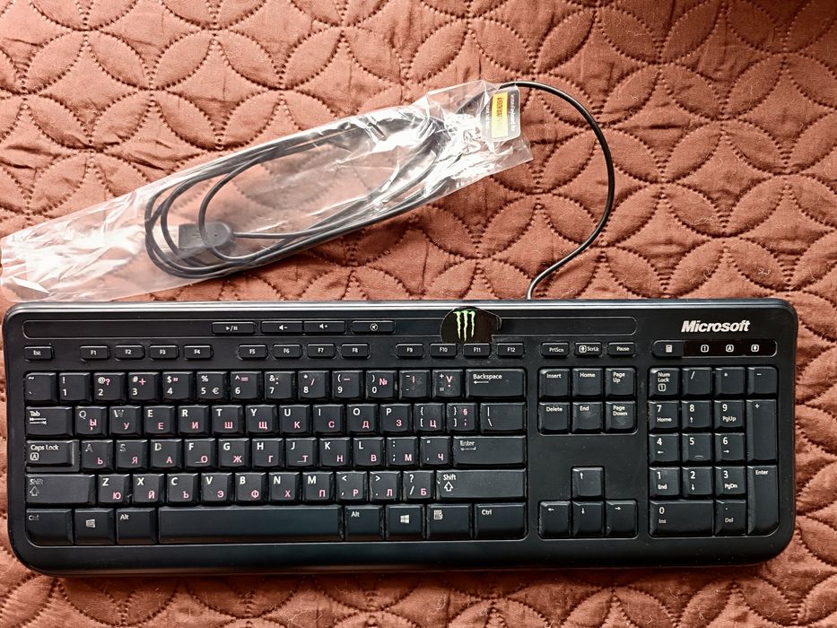 Клавиатура мишки слушалки