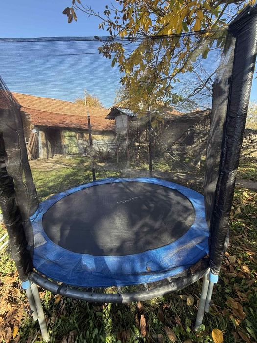 Батут за скачане