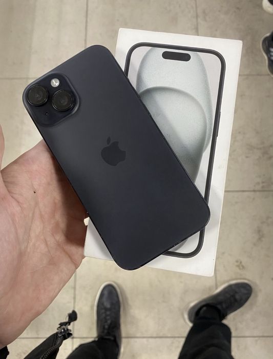 Айфон 15 продам.