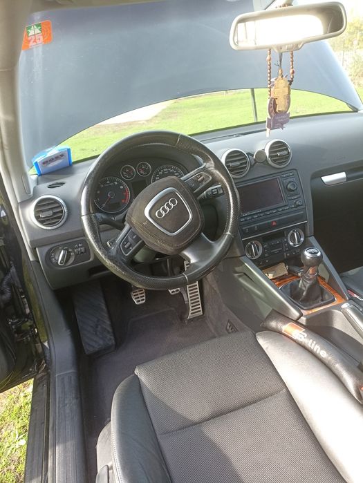 Vînd audi A3 benzină motor 1,4 din 2011 euro 5