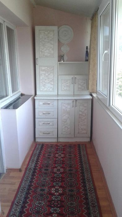 Închiriez apartament cu două camere