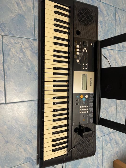 Instrument muzical ( orgă ) YAMAHA