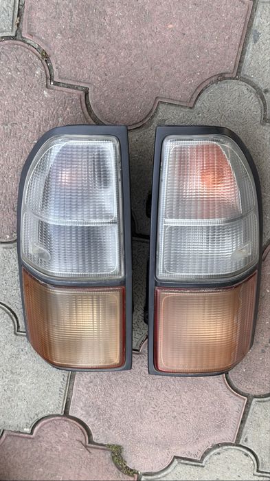 Задние фонари Toyota Prado 95