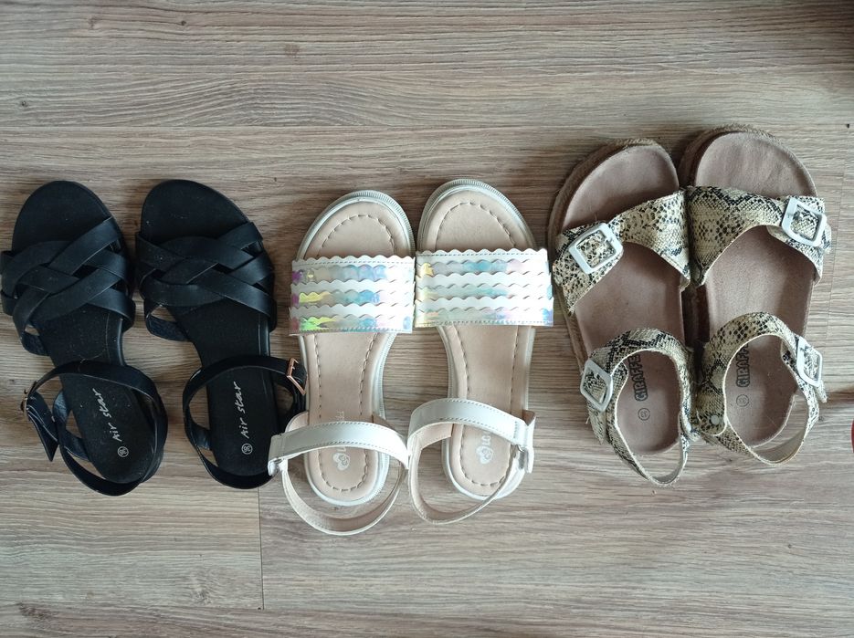 Момичешки обувки