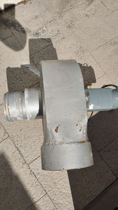 Мощна помпа за батут