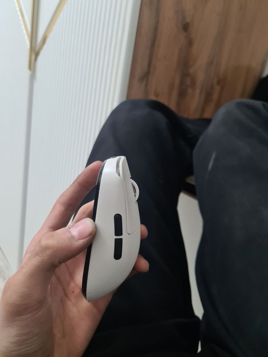 Продам мышку игровую vxe r1