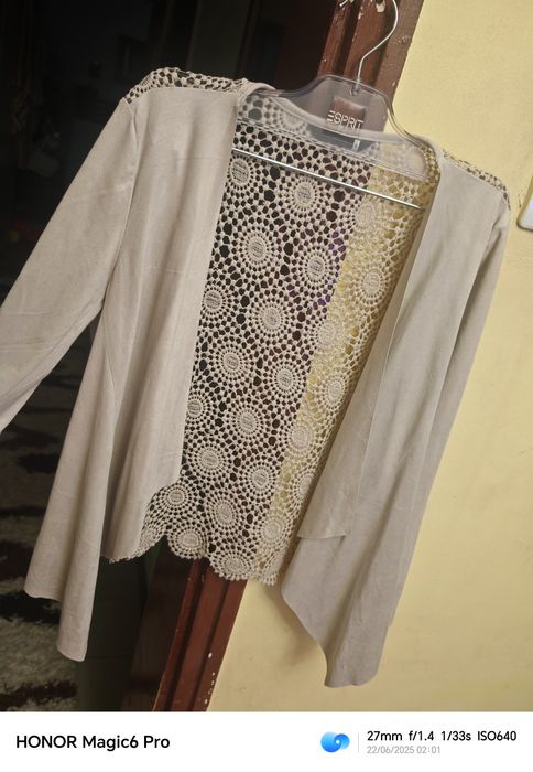 Лятно дамско сако Only